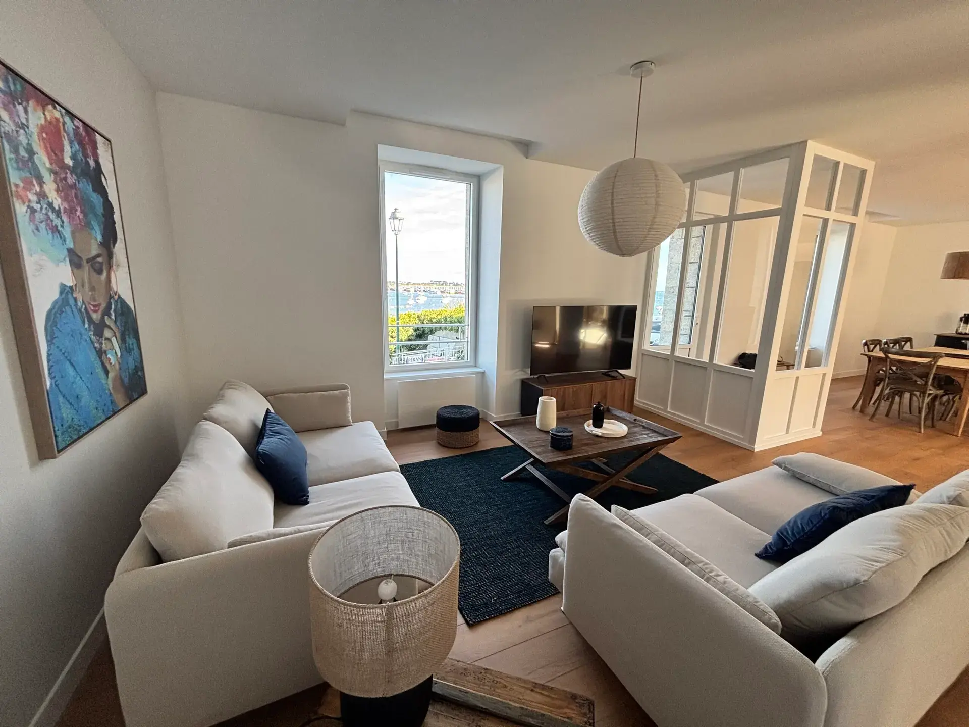 Dominique, appartement de 140m2 front de mer avec terrasse et jardin de 130m2 à Roscoff (photo 1)
