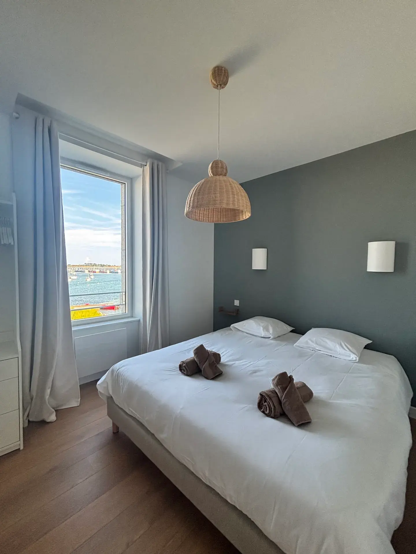 La Barbade, appartement front de mer avec terrasse à Roscoff (photo 2)