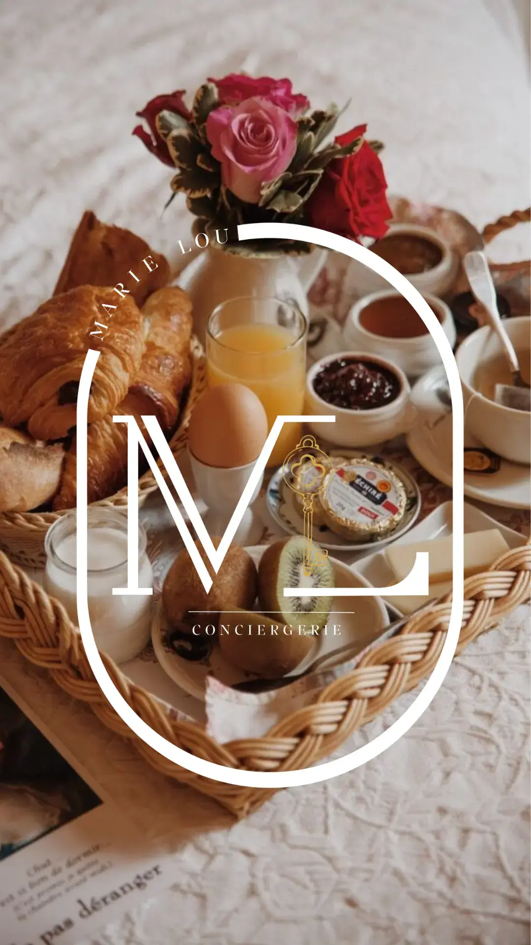 Breakfast tray delivered by Marie Lou Conciergerie